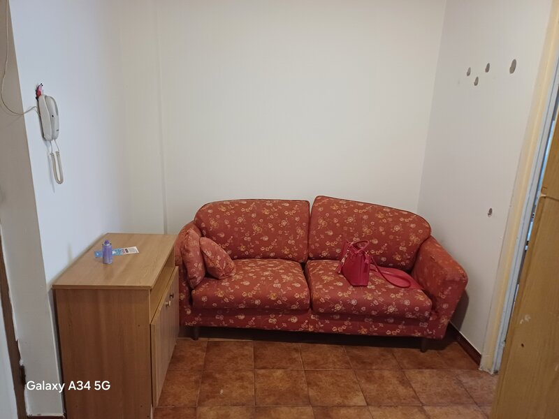 Uverturii, zona Lujerului, zona Gorjului, sector 6, Militari